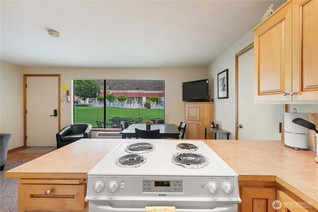 8903 Crescent Bar Road NW Quincy WA 98848