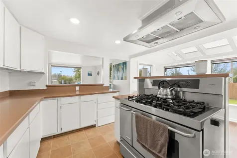 401 W Ocean Avenue Westport WA 98595