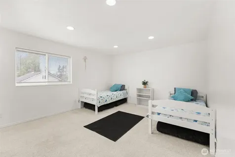 401 W Ocean Avenue Westport WA 98595
