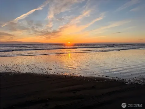 401 W Ocean Avenue Westport WA 98595
