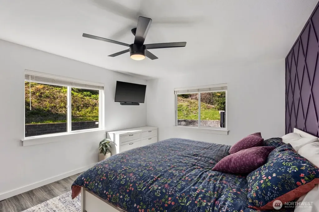 61 E Channel Drive Allyn WA 98524