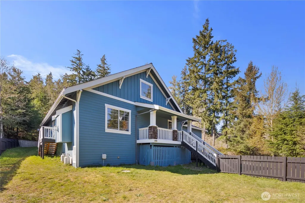 61 E Channel Drive Allyn WA 98524