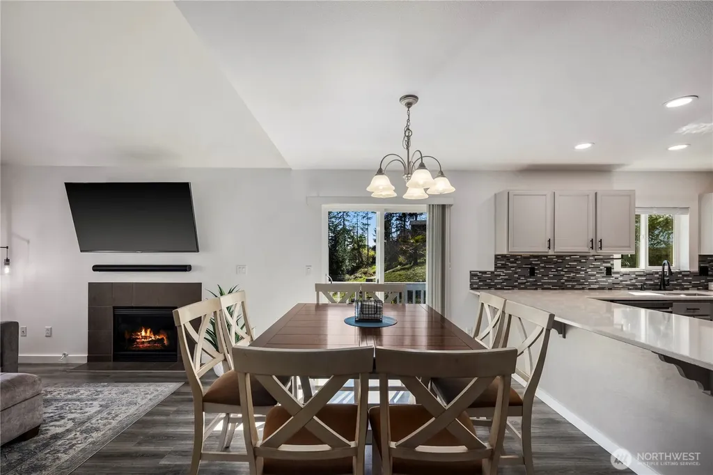 61 E Channel Drive Allyn WA 98524