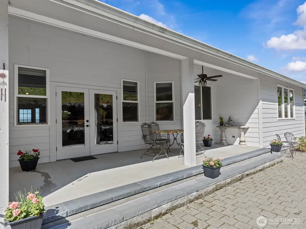 11407 73rd Avenue NE Arlington WA 98223