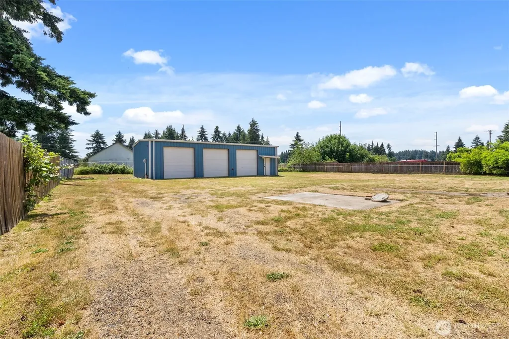 8315 9th Way SE Olympia WA 98513