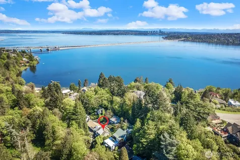 2514 Lake Park Drive S Seattle WA 98144