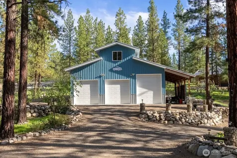 15 Barnaby Road Winthrop WA 98862