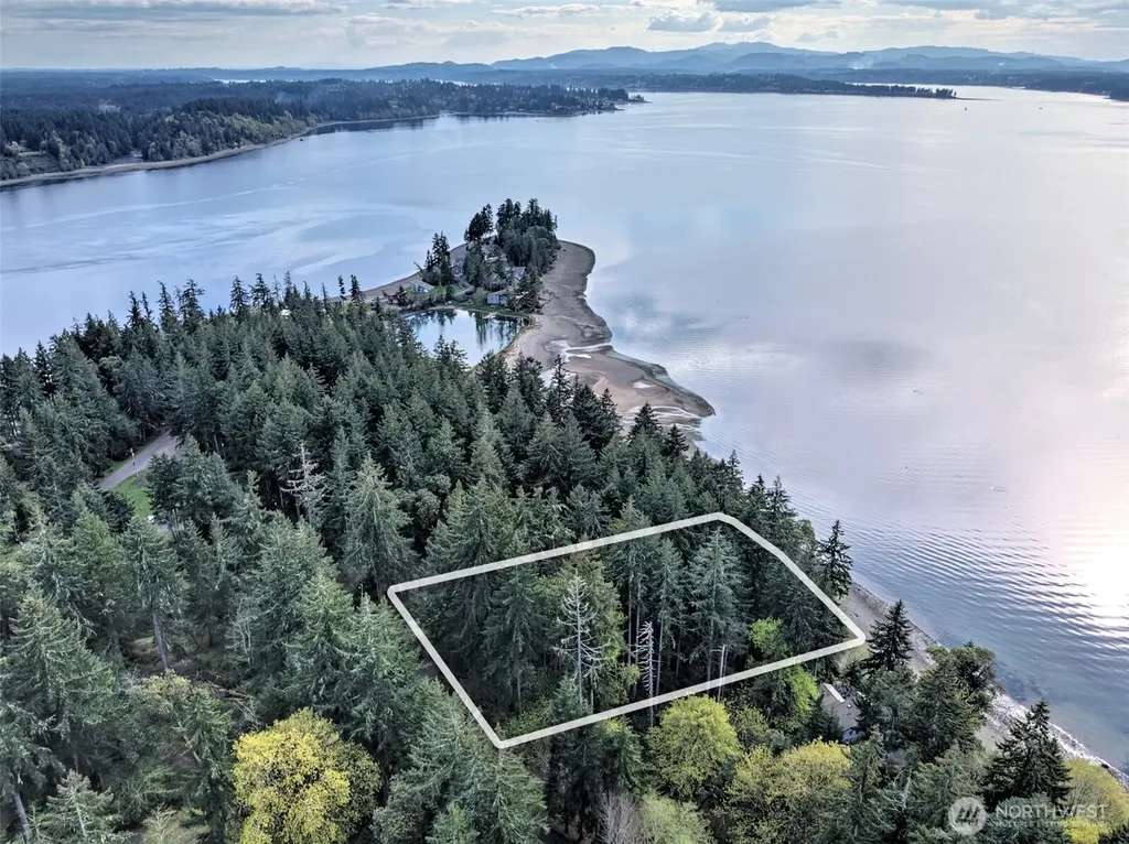 101 E Peale Drive Shelton WA 98584