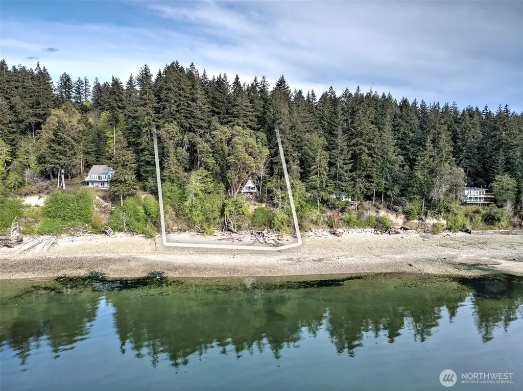 101 E Peale Drive Shelton WA 98584