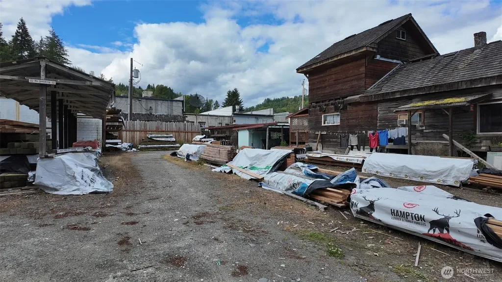 45900 Main Street Concrete WA 98237