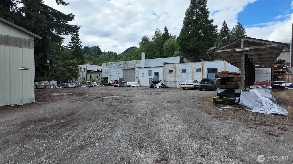 45900 Main Street Concrete WA 98237