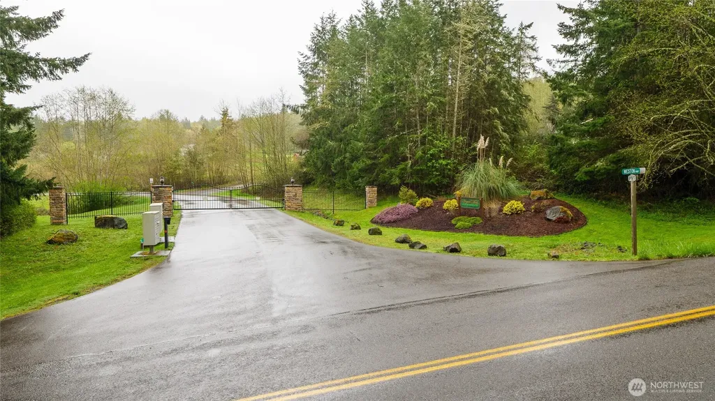 313 Weston Parkway Sequim WA 98382