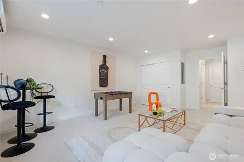 11231 Greenwood Avenue N Seattle WA 98133