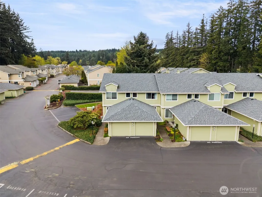 3931 NW Fairway Lane Bremerton WA 98312