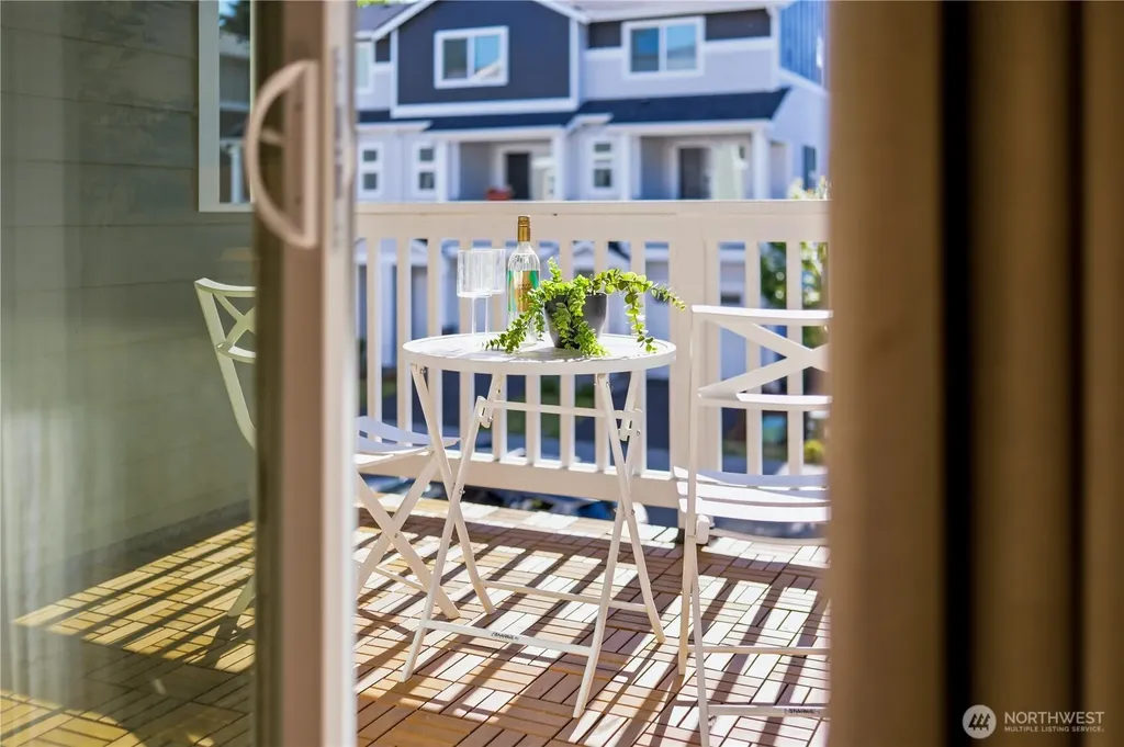 18128 1st Place SW Normandy Park WA 98166