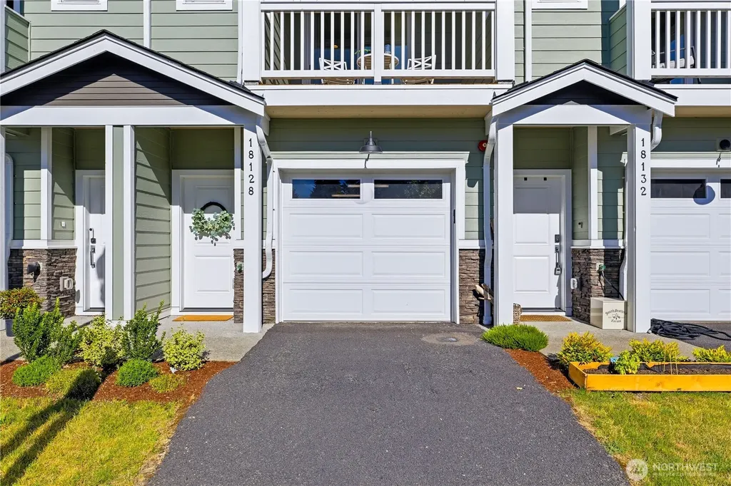 18128 1st Place SW Normandy Park WA 98166