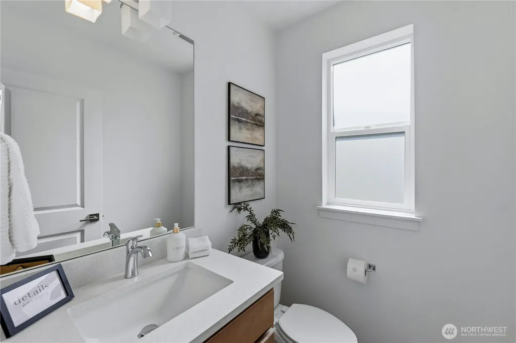 18128 1st Place SW Normandy Park WA 98166