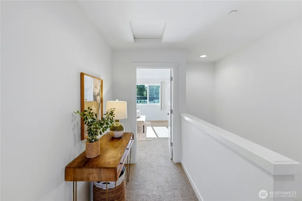 18128 1st Place SW Normandy Park WA 98166