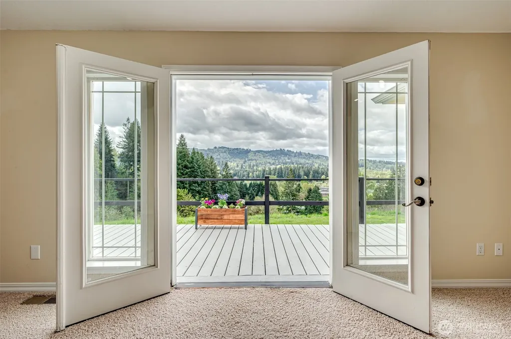 351 Butte Hill Road Woodland WA 98674