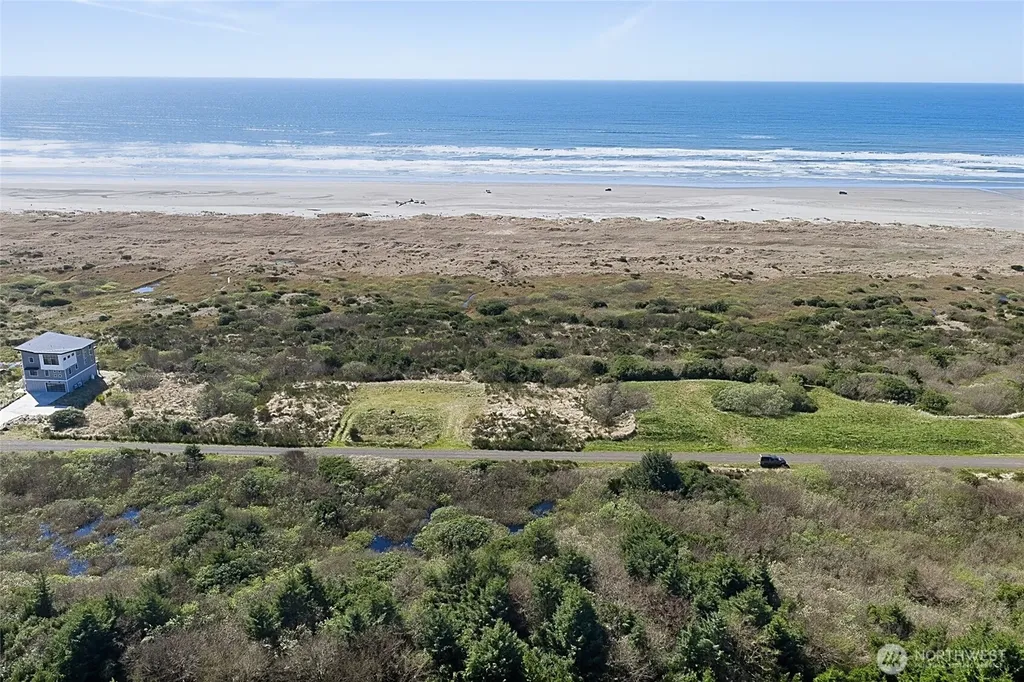 76 Dunes Lane Ocean Shores WA 98569
