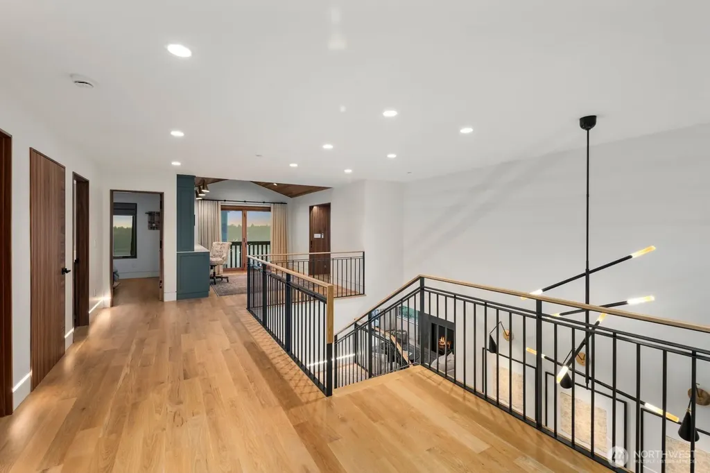 3323 9th Avenue Ct NW Gig Harbor WA 98335