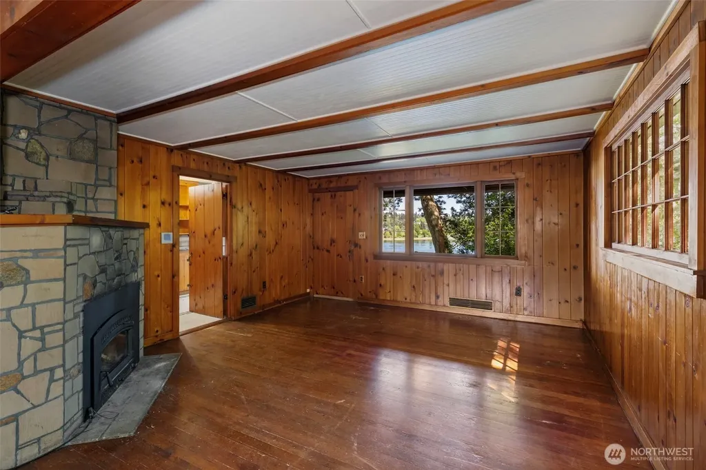2022 Taft Avenue Bremerton WA 98312