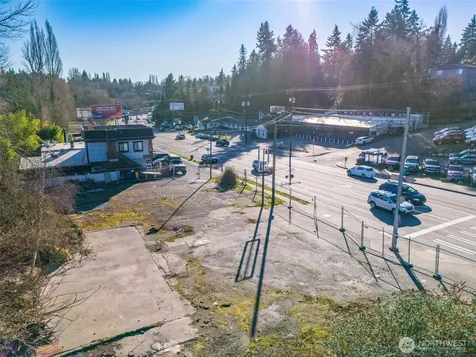 10400 Lake City Way NE Seattle WA 98125