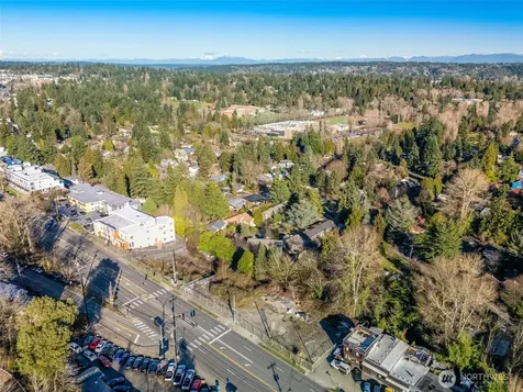 10400 Lake City Way NE Seattle WA 98125