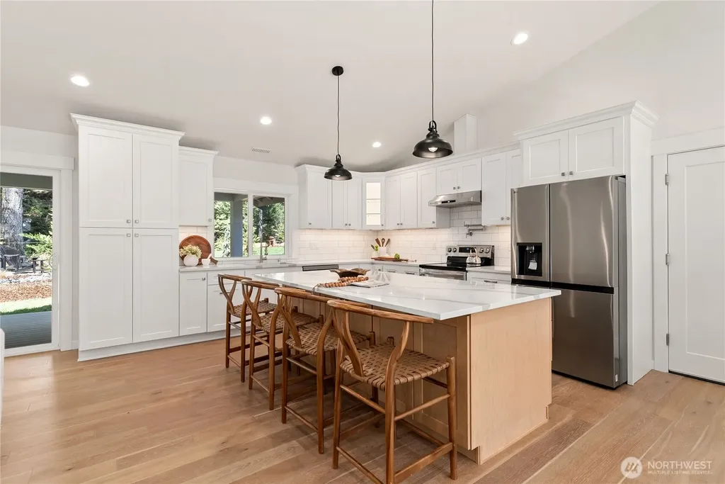 850 E Vine Maple Lane Union WA 98592