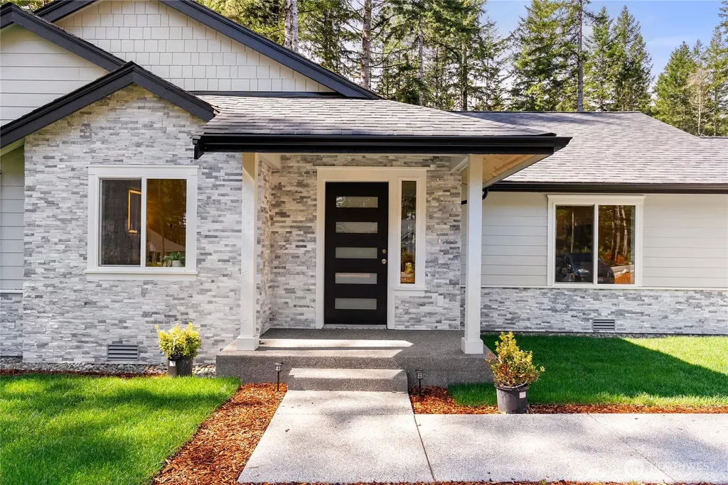 850 E Vine Maple Lane Union WA 98592