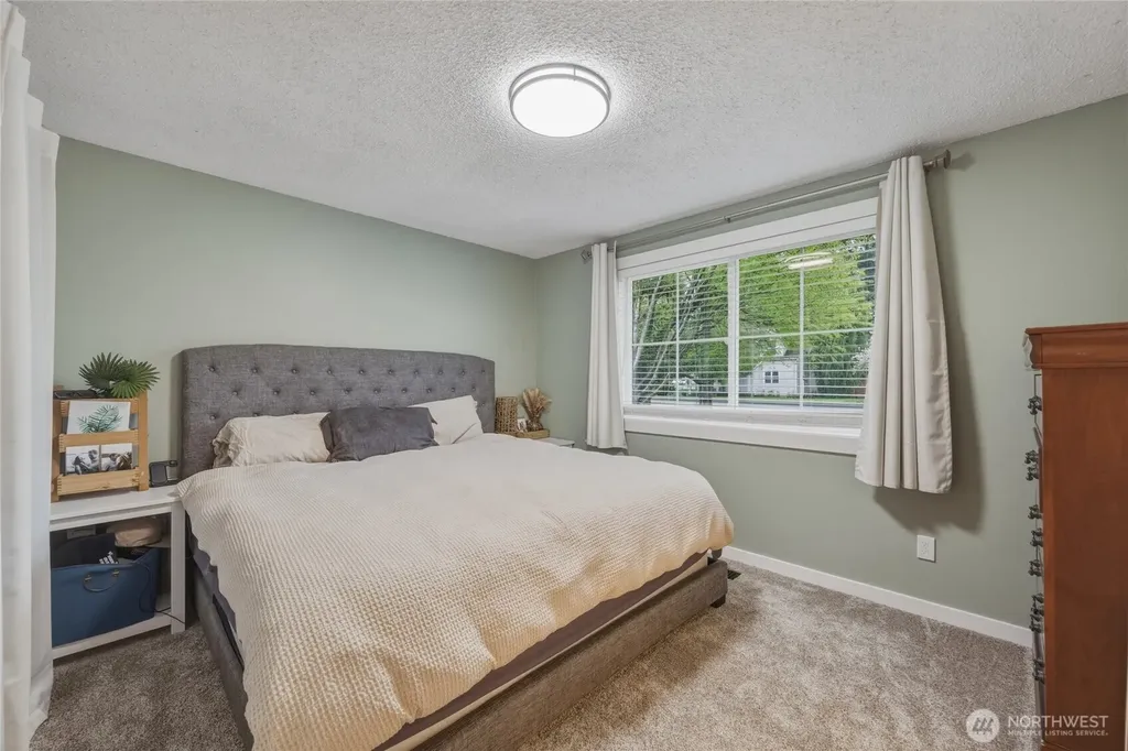 8679 Depot Road Lynden WA 98264