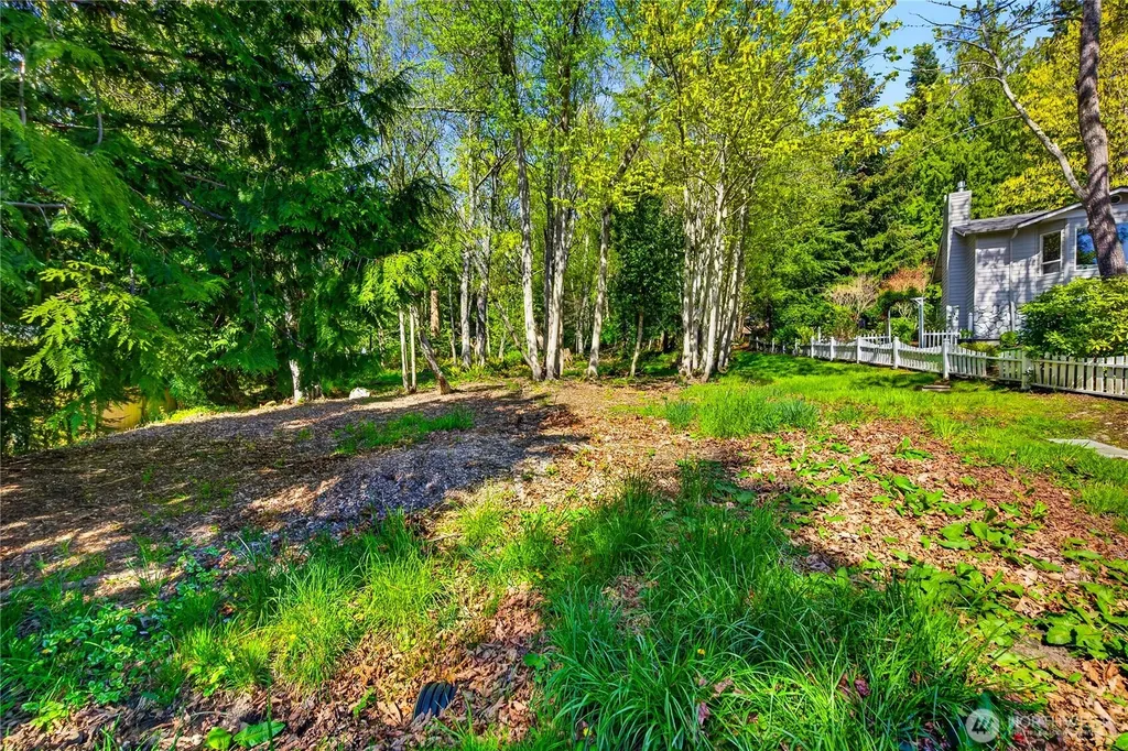 784 Lillooet La Conner WA 98257
