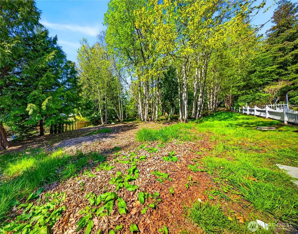 784 Lillooet La Conner WA 98257