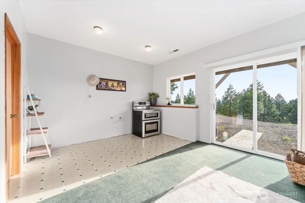 300 Sunset Way East Wenatchee WA 98802