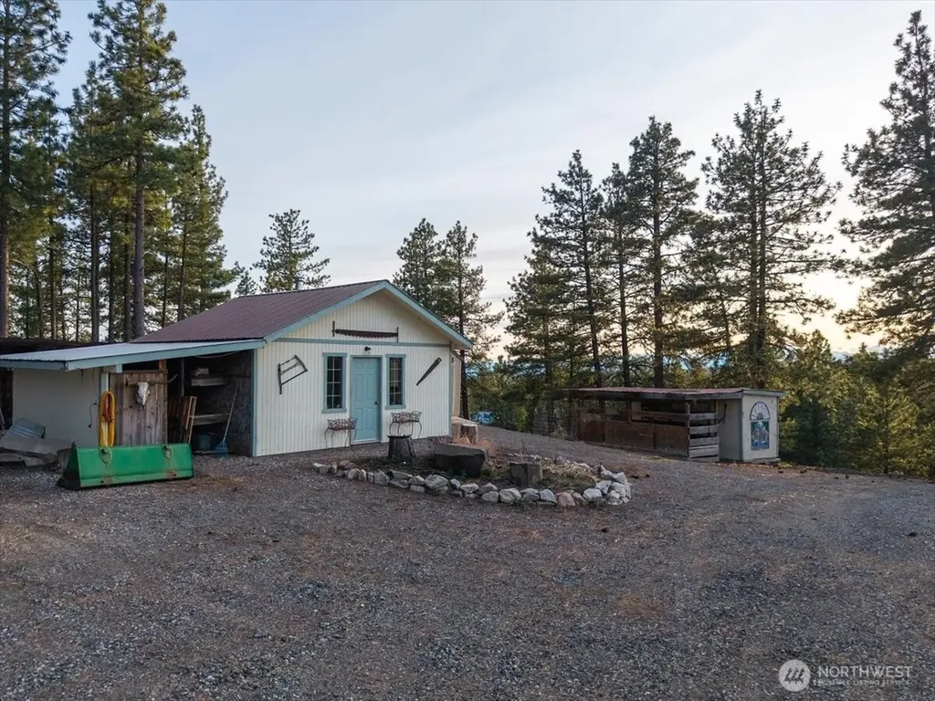 300 Sunset Way East Wenatchee WA 98802