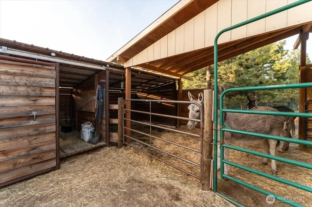 300 Sunset Way East Wenatchee WA 98802