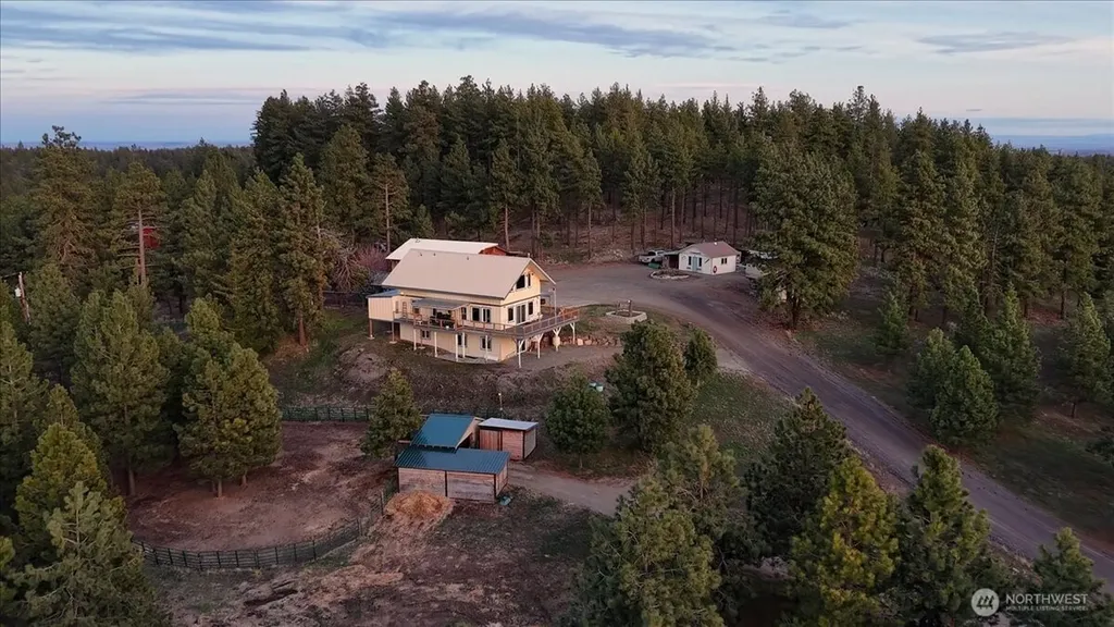 300 Sunset Way East Wenatchee WA 98802