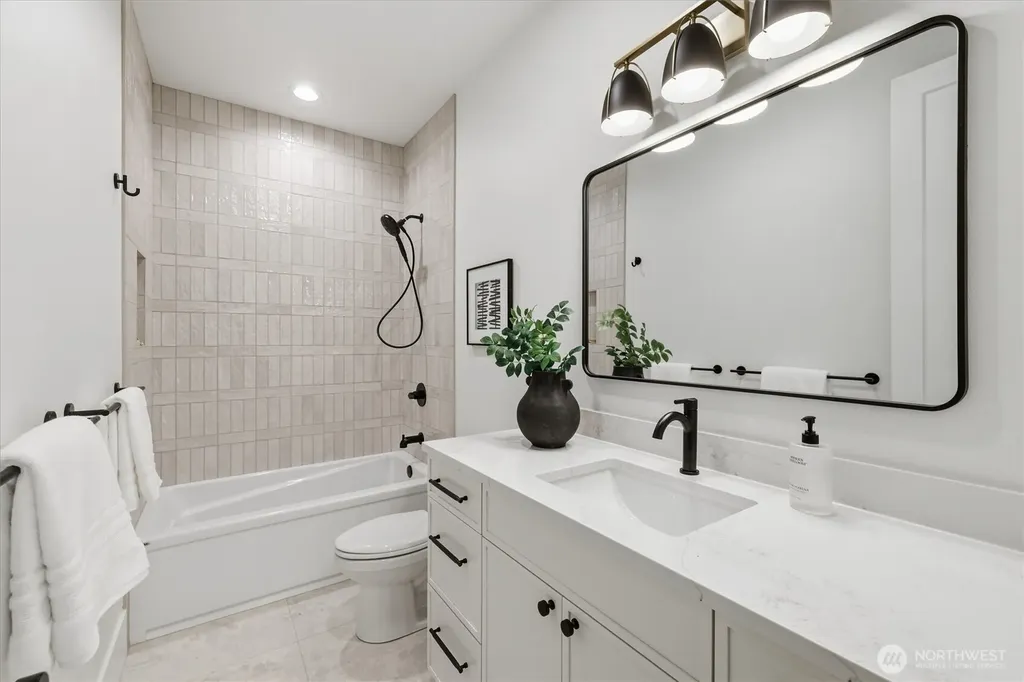 17218 NE Woodinville-duvall Road Woodinville WA 98072