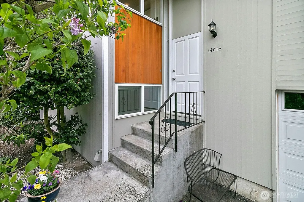 14014 118th Avenue NE Kirkland WA 98034
