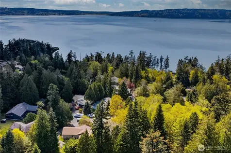 767 Shelter Bay Drive La Conner WA 98257