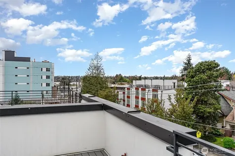 437 NE 73rd Street Seattle WA 98115