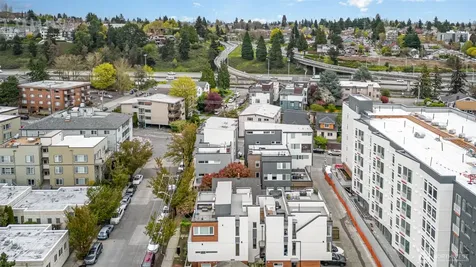 437 NE 73rd Street Seattle WA 98115