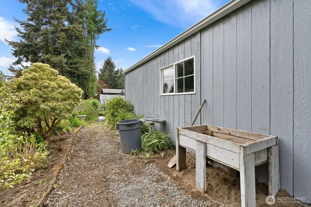 8430 SE 15th Place Lake Stevens WA 98258
