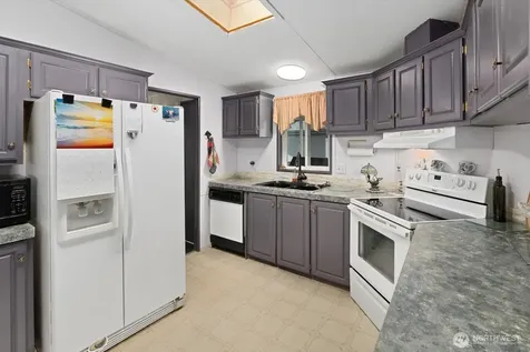 8430 SE 15th Place Lake Stevens WA 98258