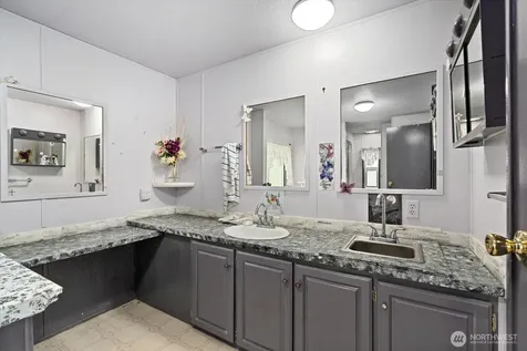 8430 SE 15th Place Lake Stevens WA 98258