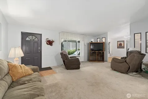 8430 SE 15th Place Lake Stevens WA 98258