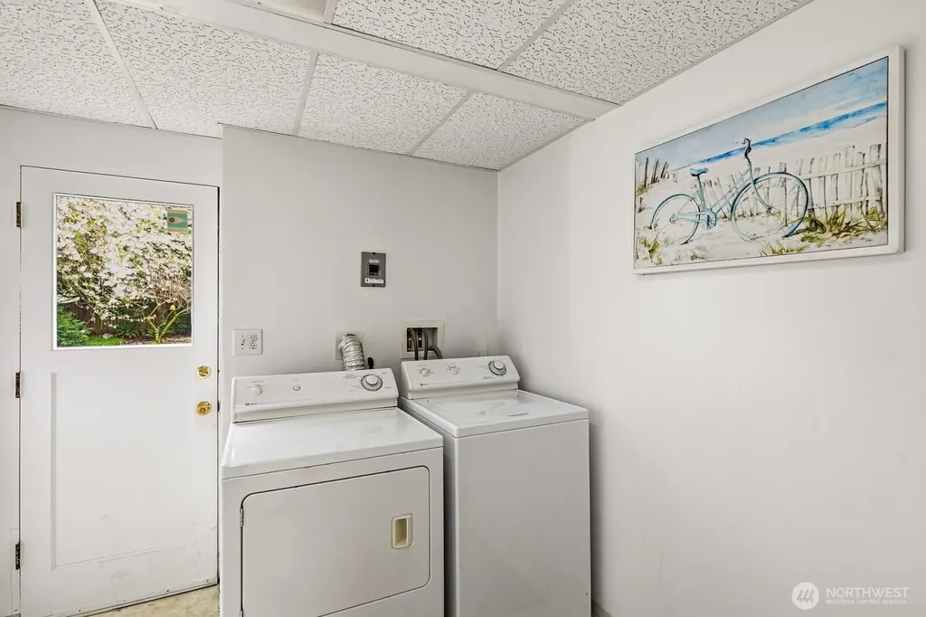 3302 177th Place SW Lynnwood WA 98037