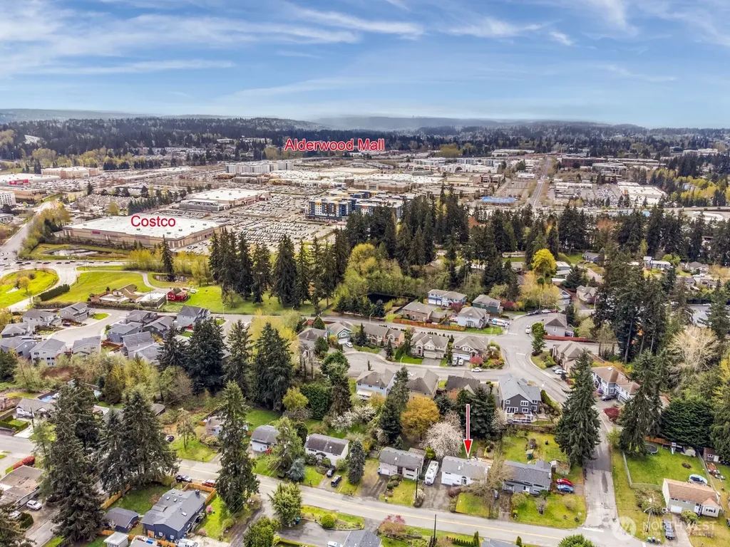 3302 177th Place SW Lynnwood WA 98037