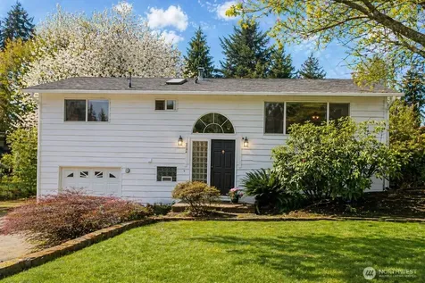 3302 177th Place SW Lynnwood WA 98037