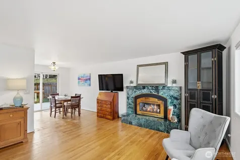 3302 177th Place SW Lynnwood WA 98037